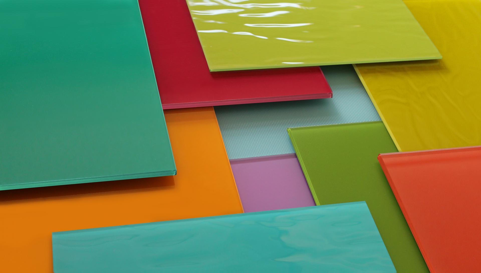 LACQUERED-GLASS1