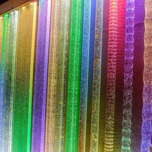 GLASS-PILLARS